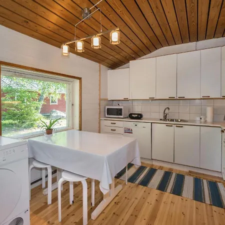 Holiday home Lampaluodon Punainen Tupa By Interhome