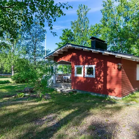 Holiday home Lampaluodon Punainen Tupa By Interhome