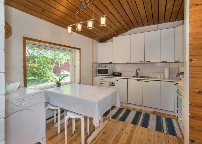 度假居 Lampaluodon Punainen Tupa By Interhome Tyltty