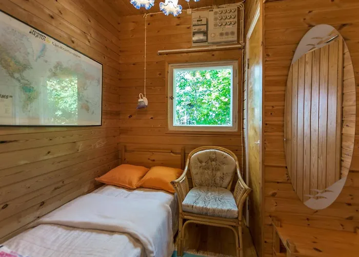 Lampaluodon Punainen Tupa By Interhome Tyltty